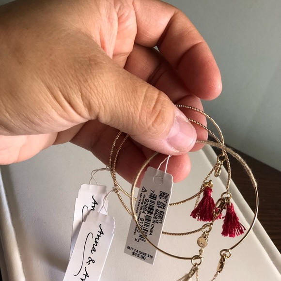 Bangle bracelets - Picture 5 of 5